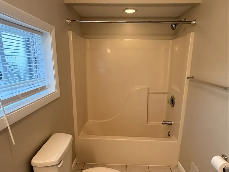 2219 Spring St #2 — Photo 6