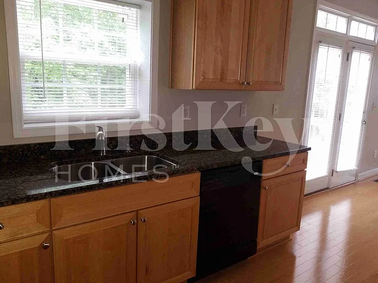 5302 Cragganmore Dr — Photo 10