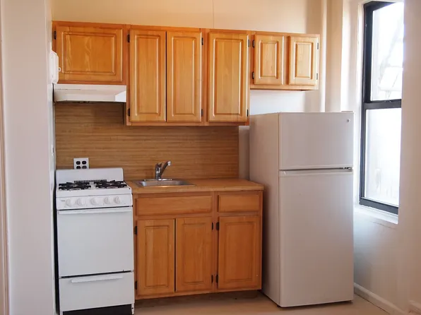 2438 Morris Ave APT 4J, Bronx, NY 10468