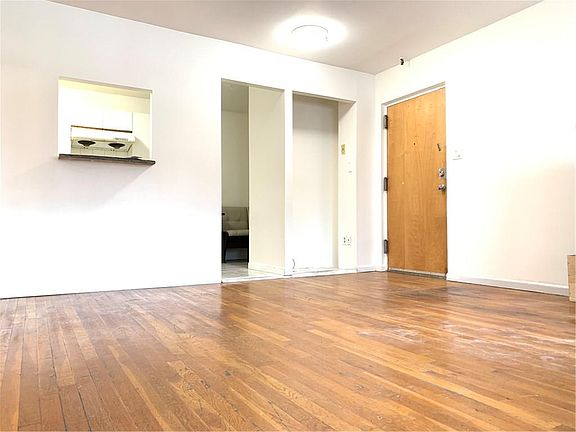 5th image of 2761 Bath Ave