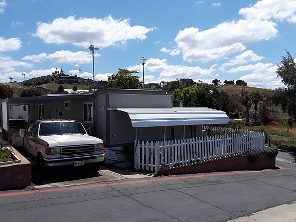 2nd image of 2438 E Vista Way Space 13