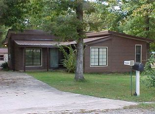 700 Camp Belle Air Rd, Sparta, TN 38583