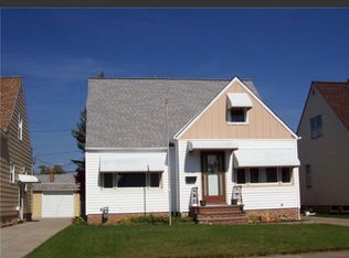 8104 Ivandale Dr, Parma, OH 44129