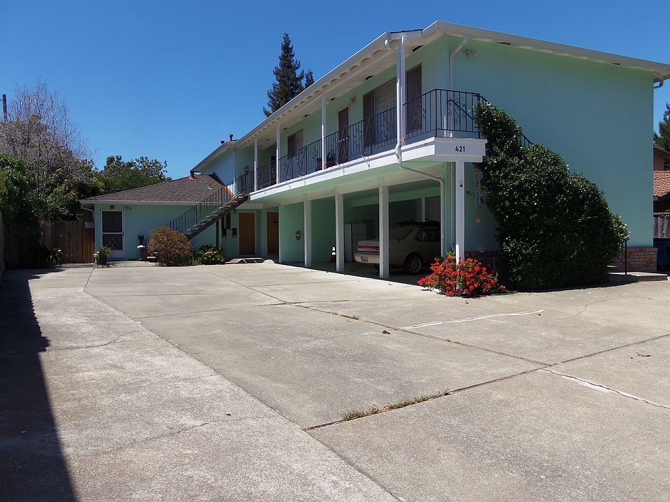 1st image of 421 Vasquez Ave APT 1
