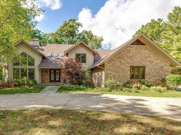 1830 Robinwood Ln, Riverwoods, IL 60015