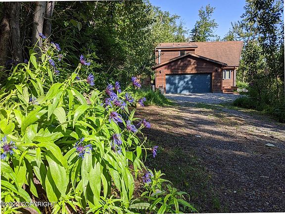 2nd image of 23378 Glacier View Dr