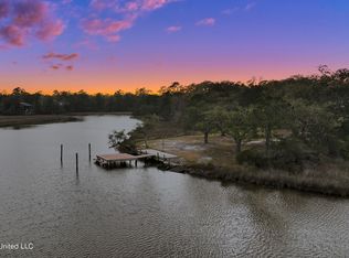3608 Knapp Rd, Ocean Springs, MS 39564