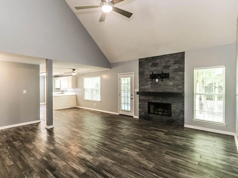 781 Osprey Ln — Photo 8