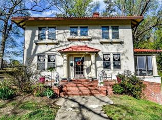 1557 S Sycamore St, Petersburg, VA 23805