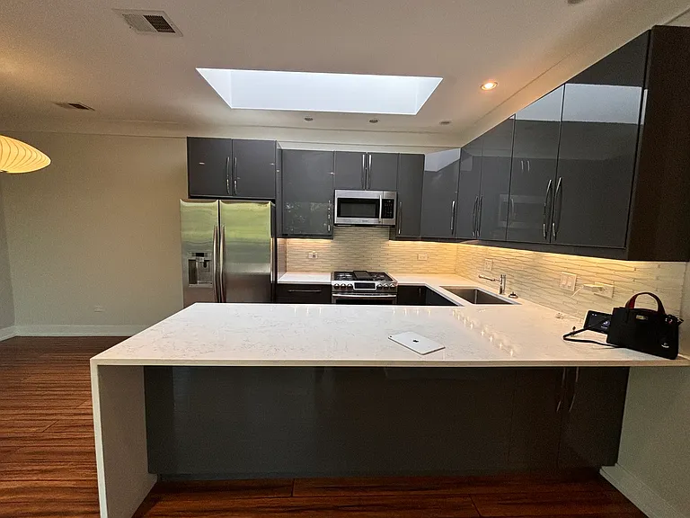 4003 S Calumet Ave #3 — Photo 4