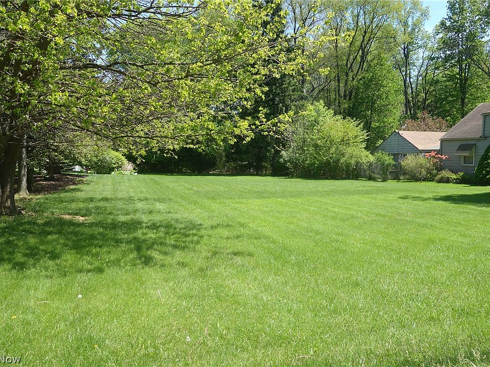 2nd image of Woodside Ave NE