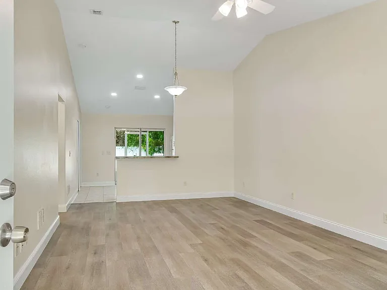 51 Wellwood Ln #A — Photo 21