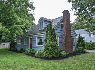 114 Alpine Dr, Rochester, NY 14618