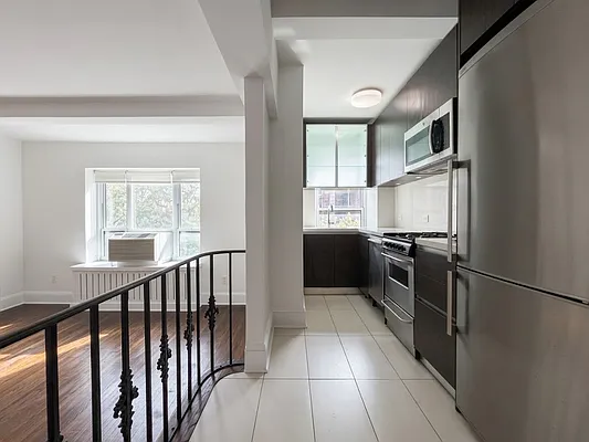 Kitchen, photo 1