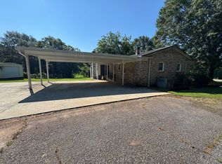 831 Farrs Bridge Rd, Pickens, SC 29671
