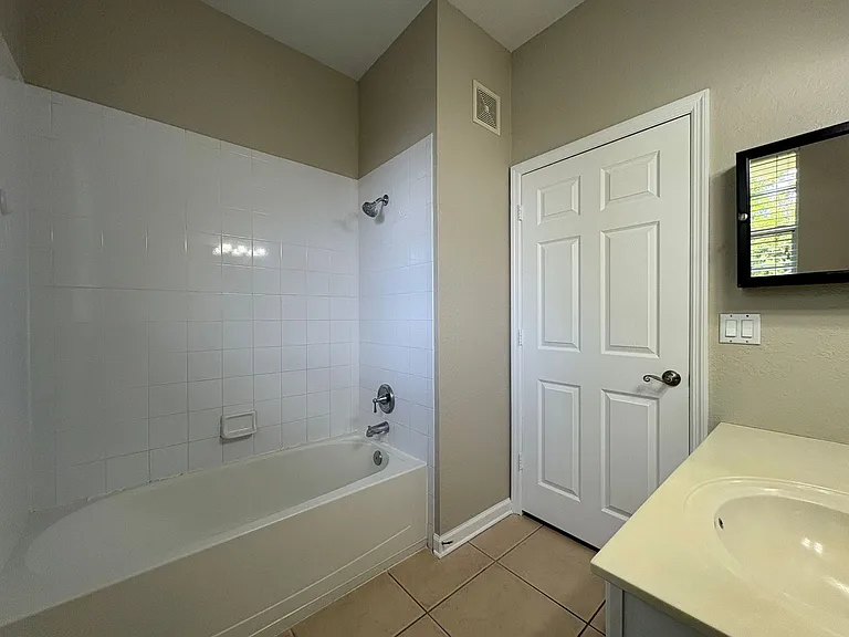 3314 Robert Trent Jones Dr #406 — Photo 25