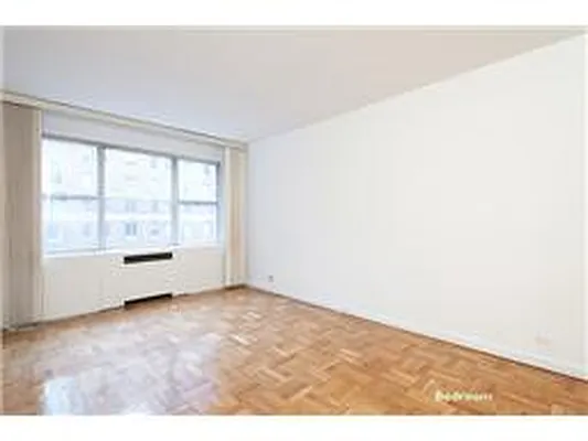 Rented by Douglas Elliman | media 20