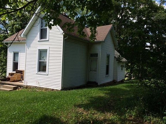 4th image of 308 Willow St