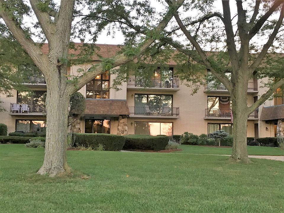 1st image of 15251 Catalina Dr Unit 2S