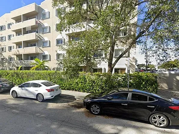 600 NW 32nd Pl APT 109, Miami, FL 33125