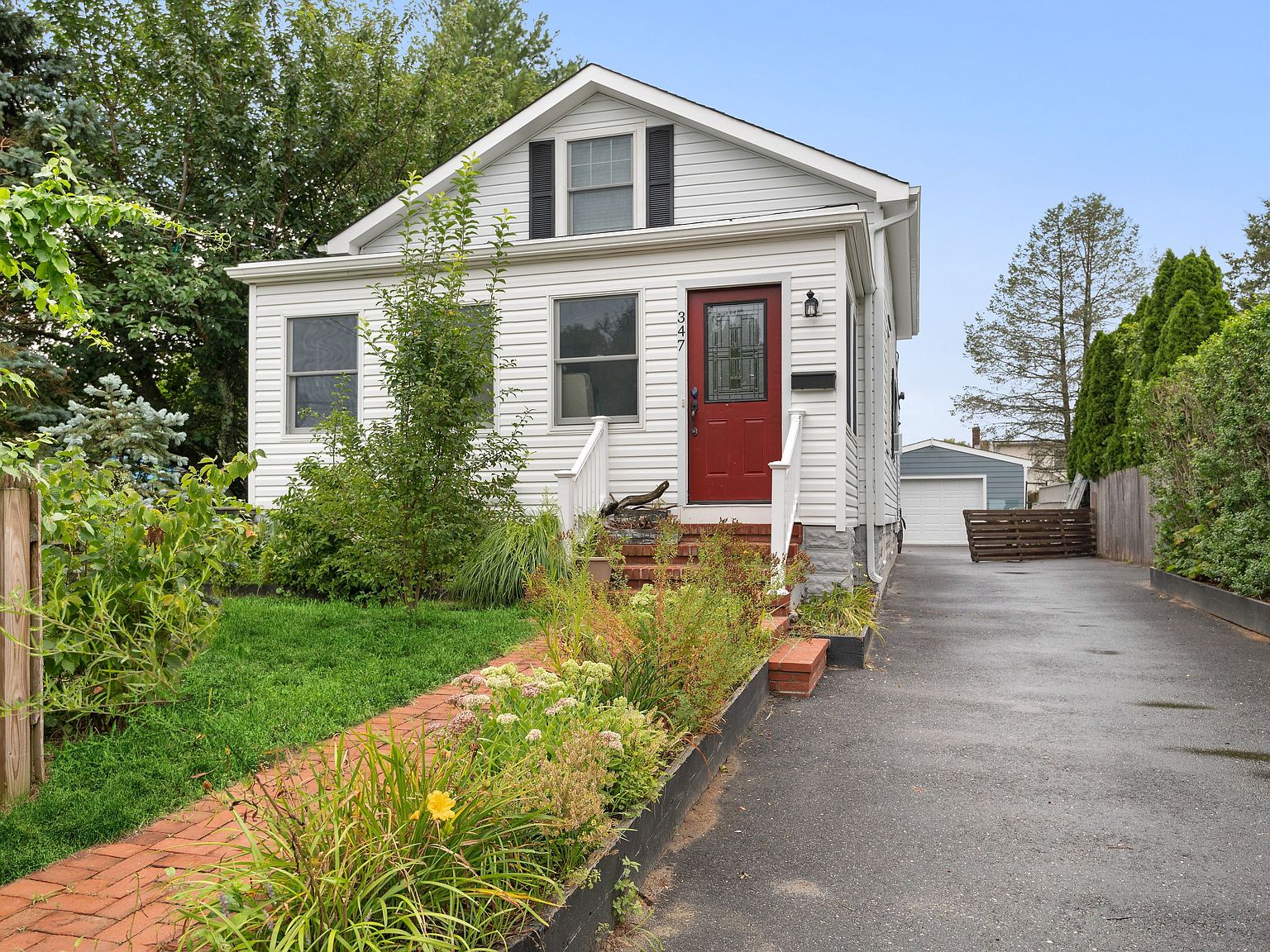 347 Marcy Ave, Riverhead, NY 11901 Zillow