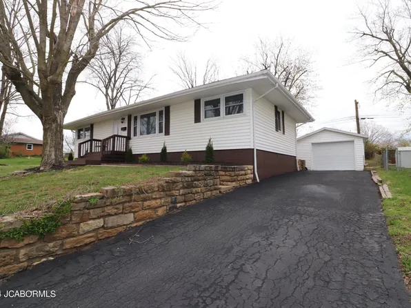 910 E Morningside Dr, Fulton, MO 65251