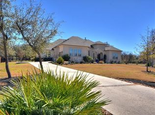 100 Gabriel Vis E, Georgetown, TX 78633