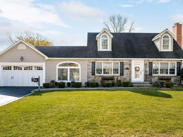 3536 Silverton Avenue, Wantagh, NY 11793