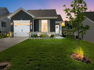 1016 Black Bear Dr, House Springs, MO 63051