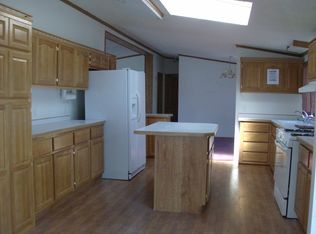 2255 Current St, Liberty, MO 64068