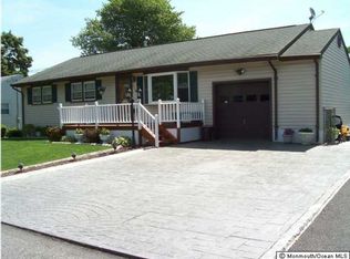 118 Fairway Dr, Brick, NJ 08724