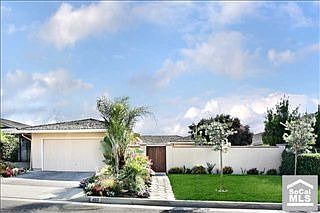 1st image of 4113 Calle Mayo