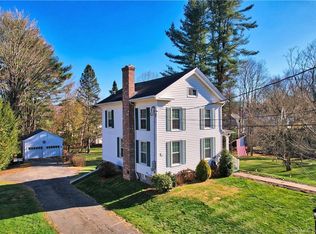12 Woolson St, Watertown, CT 06795
