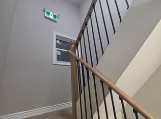 2983 Lawrence Ave E, Toronto, ON M1P2V6