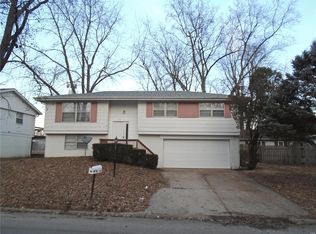 216 Bunker Hill Rd, Belleville, IL 62221