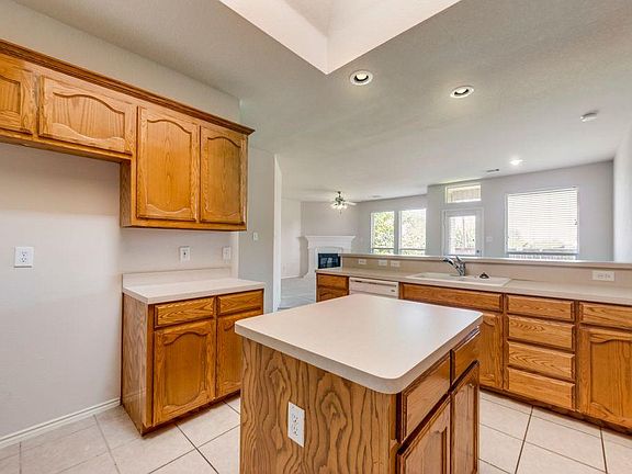 5th image of 3929 Old Richwood Ln