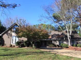 9182 Turtle Point Dr, Killen, AL 35645