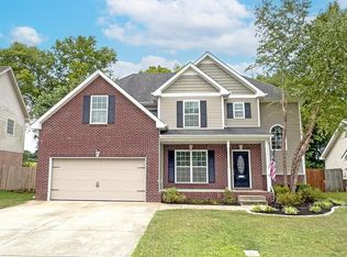 1398 Bruceton Dr, Clarksville, TN 37042