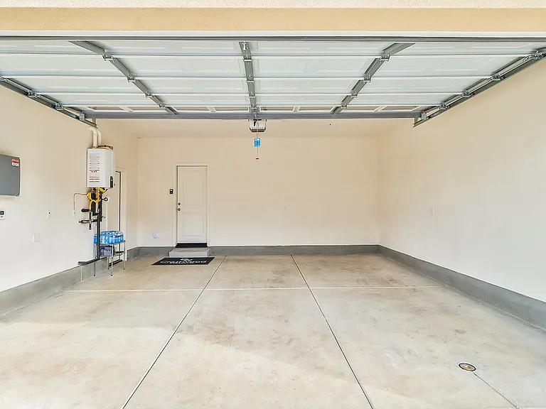 3092 Acebo Dr — Photo 23