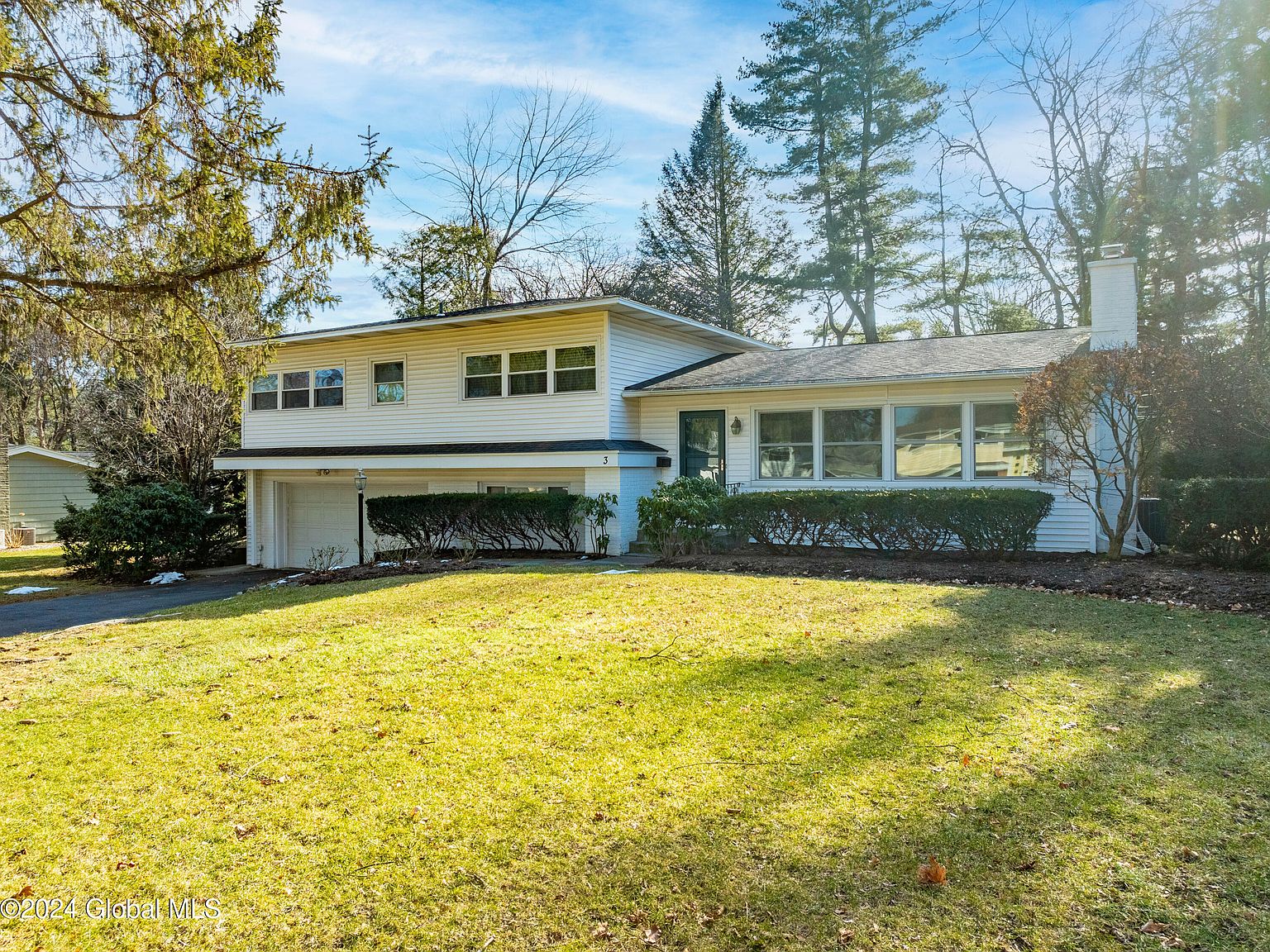 3 Paul Holly Drive Loudonville NY 12211 Zillow