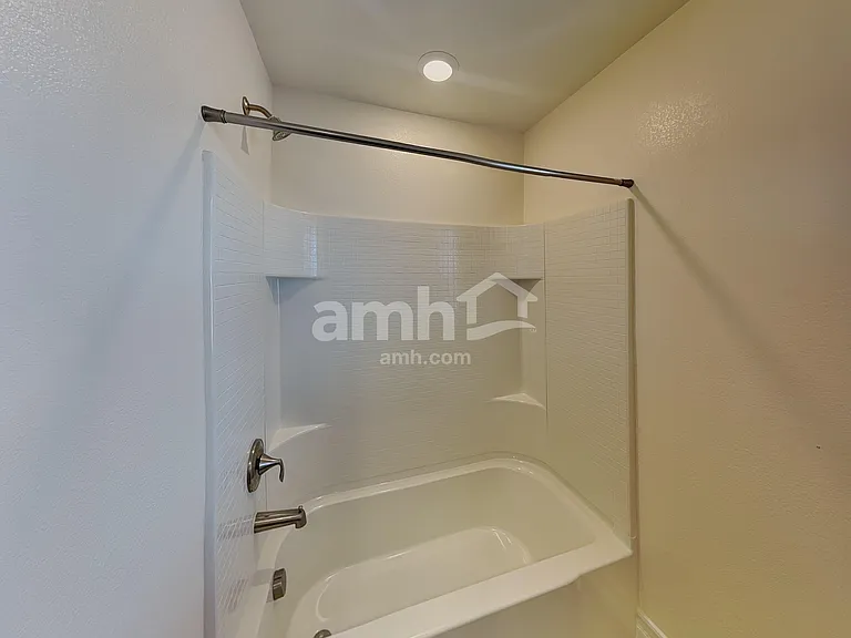 5824 Petronius St — Photo 18