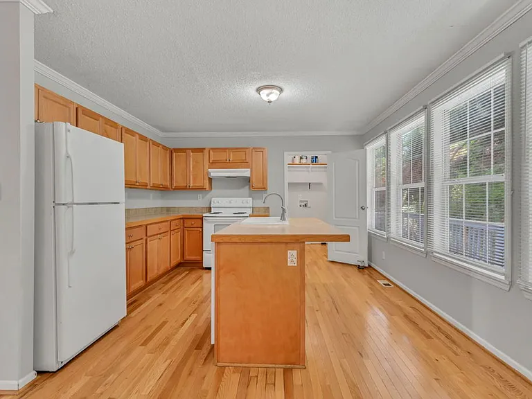 1386 Buck Mountain Rd — Photo 37