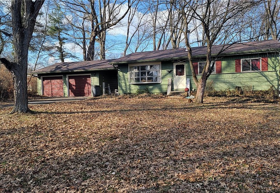 1st image of 3980 Lake Rd