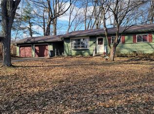 3980 Lake Rd, Youngstown, OH 44511