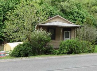 84 Old Plank Rd, Butler, PA 16001