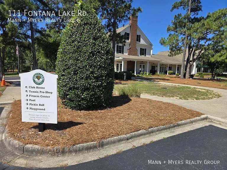 111 Fontana Lake Rd — Photo 37