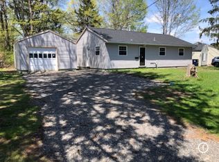 9 Arbor Dr, New Hartford, NY 13413