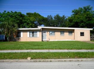 30 Japonica Dr, Orlando, FL 32807