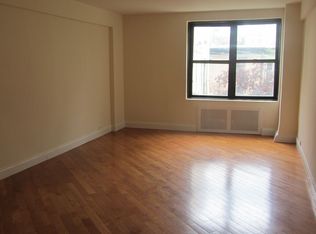96 Lafayette Ave, Brooklyn, NY 11217