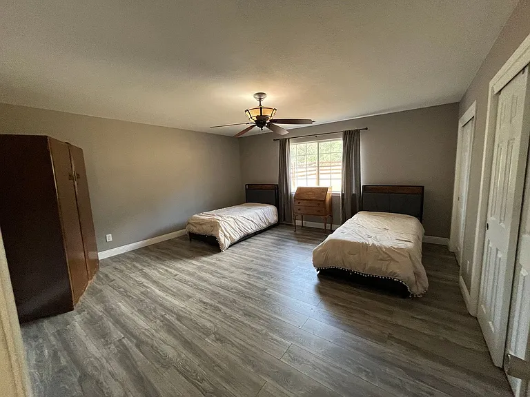 8957 Knobhill Cir — Photo 10